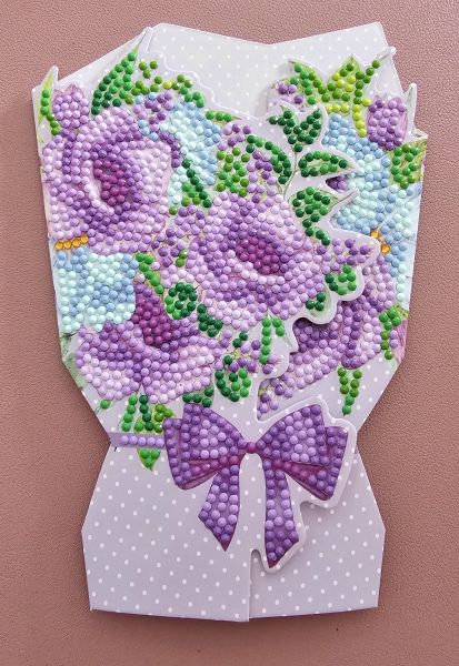 Diamond Painting handmade Grußkarte Blumenstrauß lila (fertig)