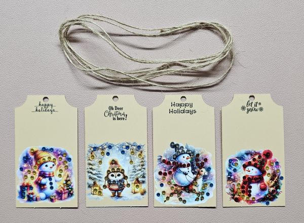 Deko Diamond Painting handmade Geschenk-Anhänger-Set (4 Stück), Motiv Schneemann & Eule (fertig)