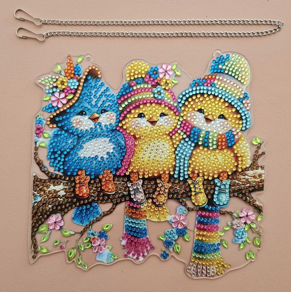 Deko Diamond Painting handmade Ornament aus Acryl, Motiv "bunte Vögel" zum Aufhängen (fertig)