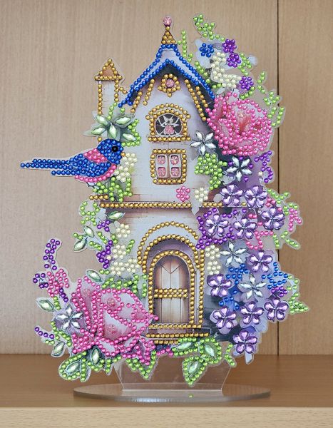Deko Diamond Painting handmade Ornament aus Acryl, Motiv Haus mit Blumen und Vogel (fertig)