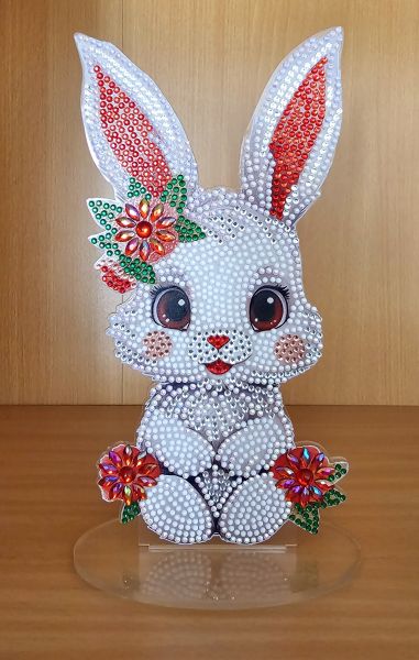 Deko Diamond Painting handmade Ornament aus Acryl, Motiv Hase weiß (fertig)