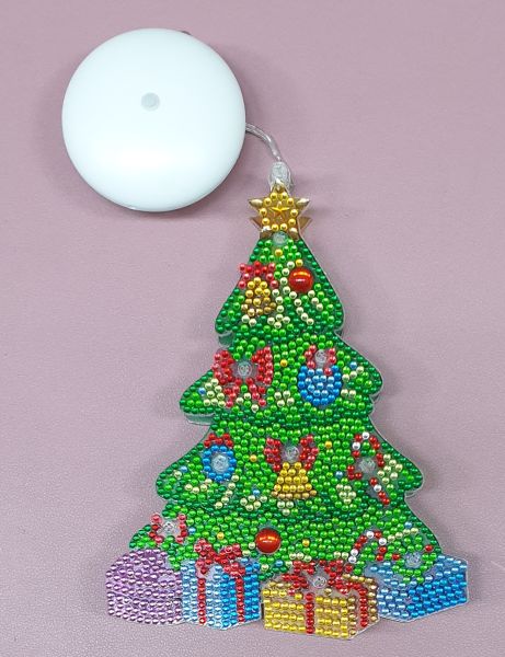 Weihnachtsdeko Diamond Painting Weihnachtsbaum beleuchtet (fertig)