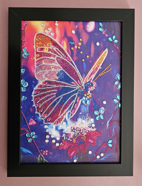Deko handmade Diamond Painting Bild mit Schmetterling (fertig)