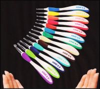 addi Swing Häkelnadeln in verschiedenen Stärken mit ergonomisch geformten Griff addi Swing Häkelnadeln in verschiedenen Stärken mit ergonomisch geformten Griff