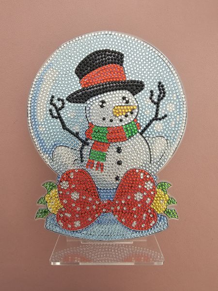 Weihnachtsdeko Diamond Painting handmade Ornament aus Acryl, Motiv Schneemann (fertig)