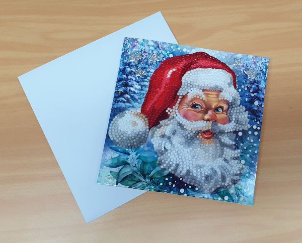 Diamond Painting Grußkarte Weihnachtsmann auf blauem Hintergrund (fertig)