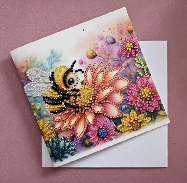 Diamond Painting Grußkarte (fertig), Biene mit Blumen, handmade