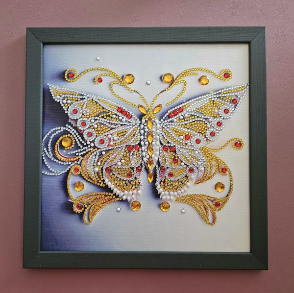 Deko Diamond Painting handmade Bild mit Schmetterling (fertig)